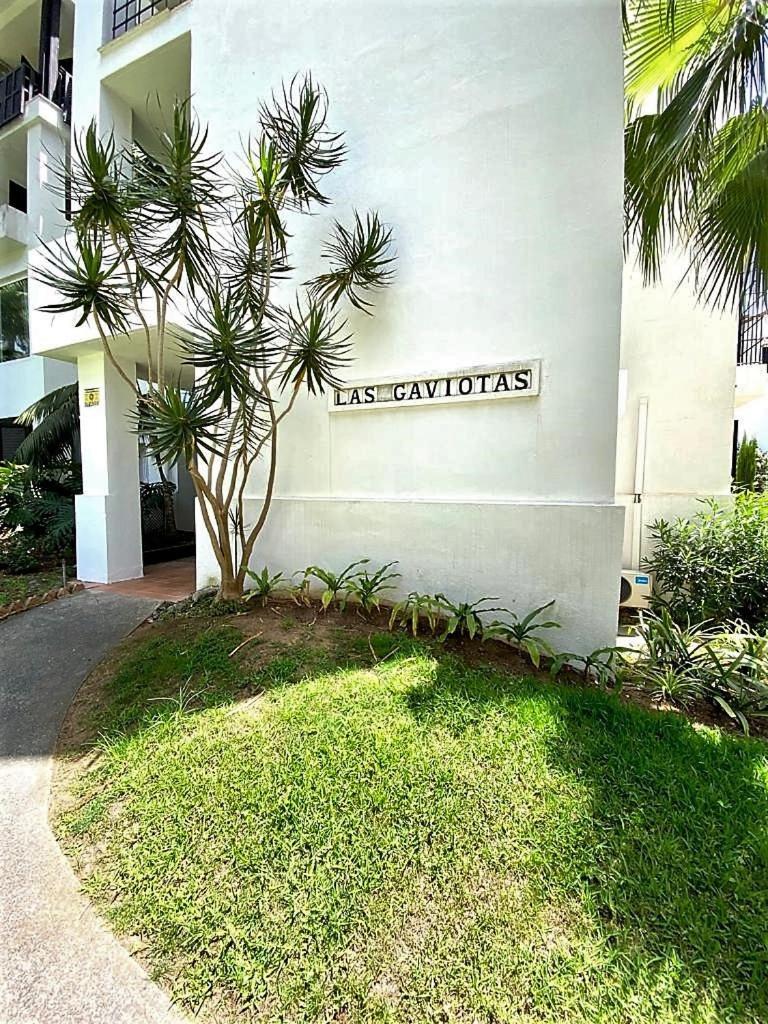 Ideal In Marbella, Near Nikki Apartemen *
